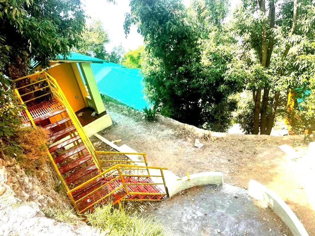Drona Hills Resorts Kanatal Zewnętrze zdjęcie