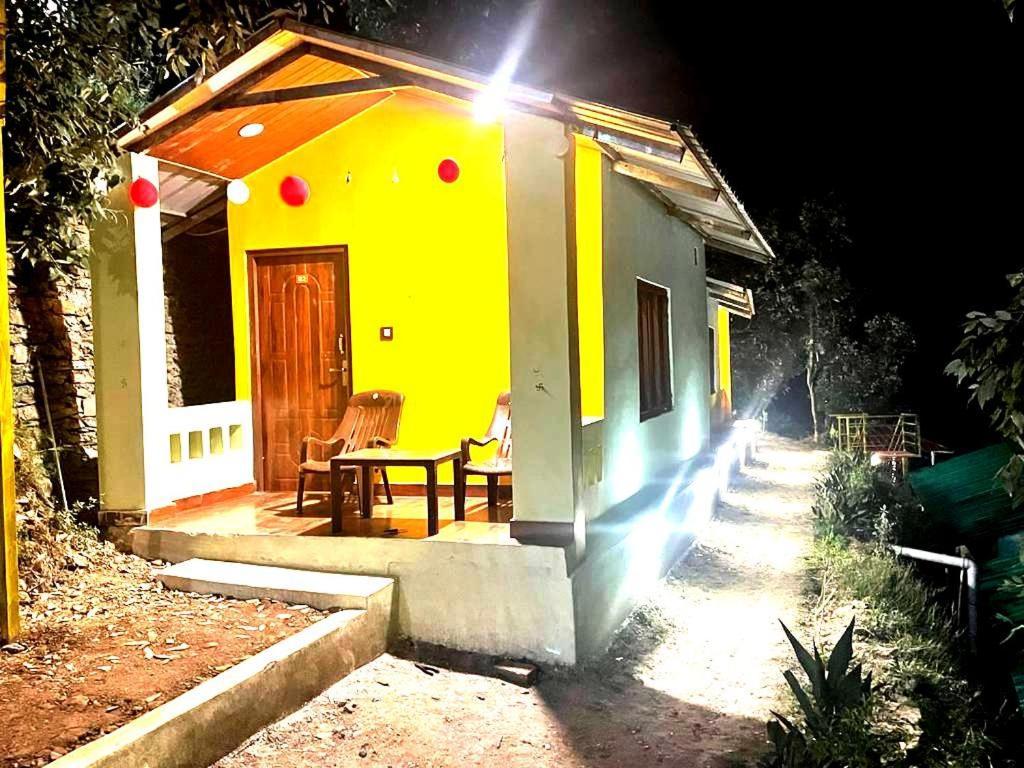 Drona Hills Resorts Kanatal Zewnętrze zdjęcie