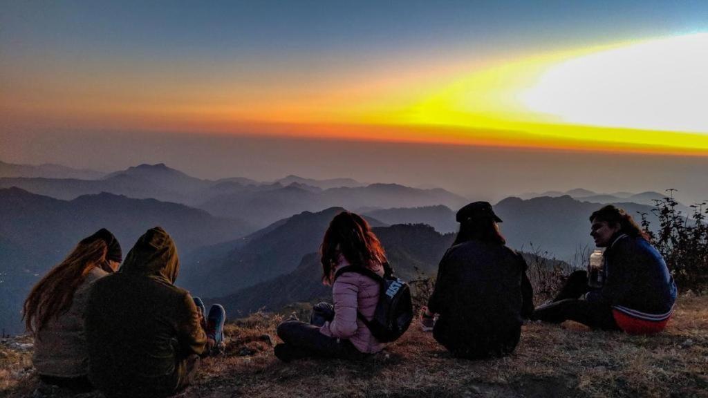 Drona Hills Resorts Kanatal Zewnętrze zdjęcie