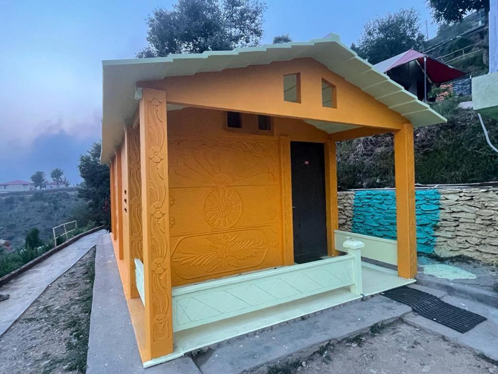 Drona Hills Resorts Kanatal Zewnętrze zdjęcie