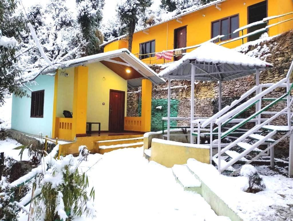 Drona Hills Resorts Kanatal Zewnętrze zdjęcie