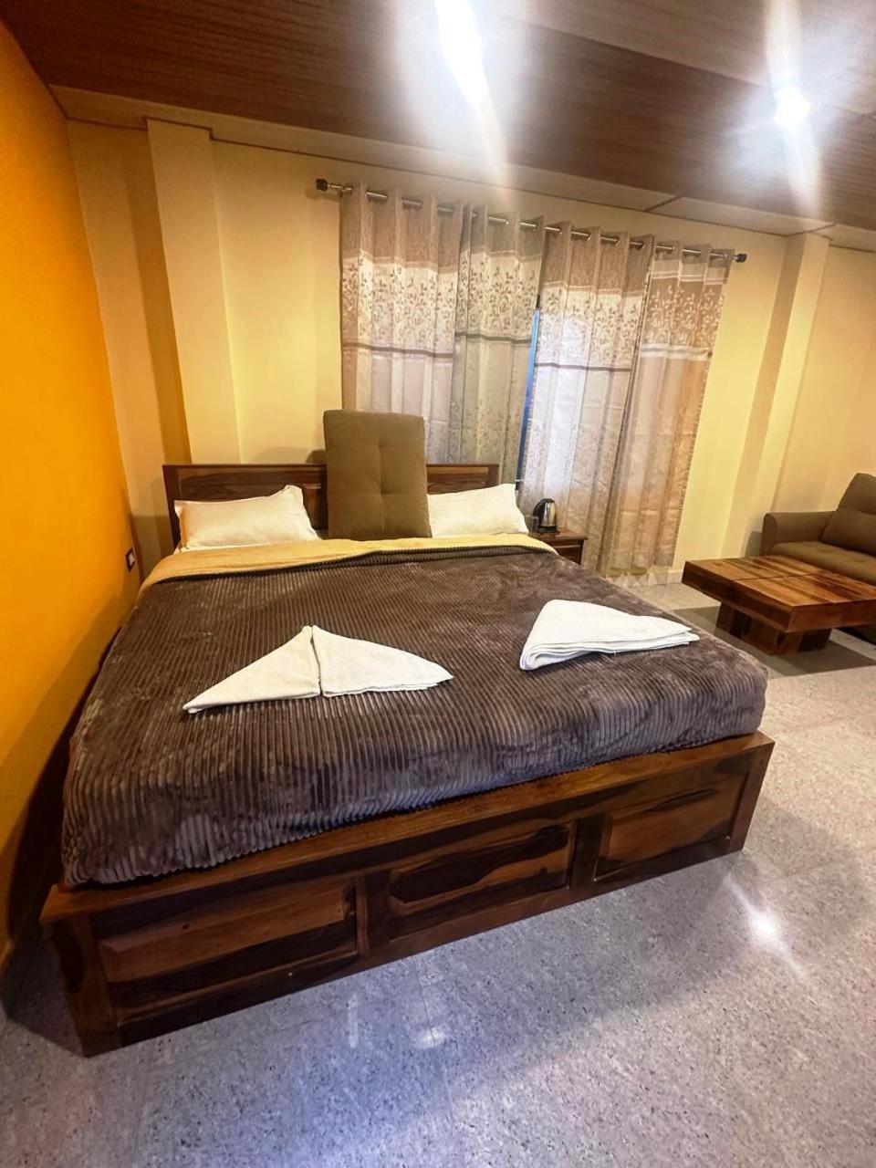 Drona Hills Resorts Kanatal Zewnętrze zdjęcie