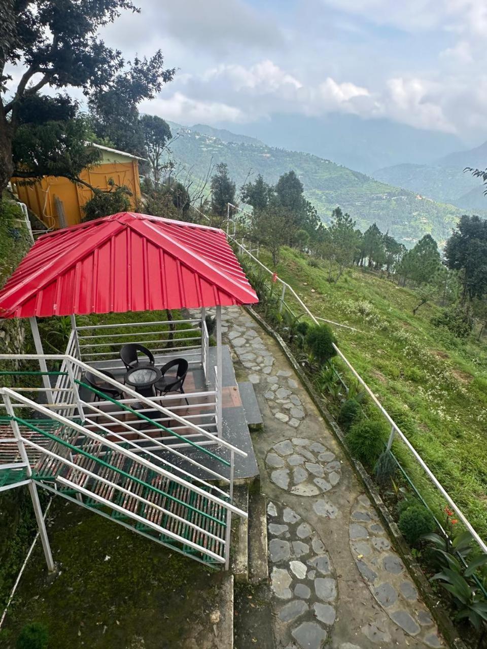 Drona Hills Resorts Kanatal Zewnętrze zdjęcie